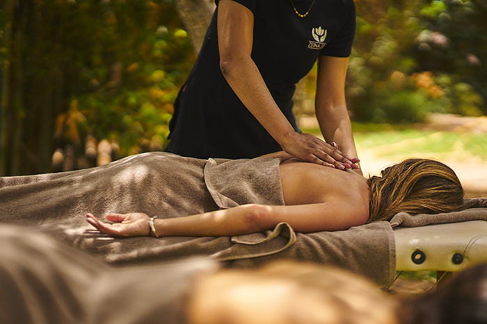 Rituel gourmand : gommage soyeux puis massage, à domicile à Marrakech